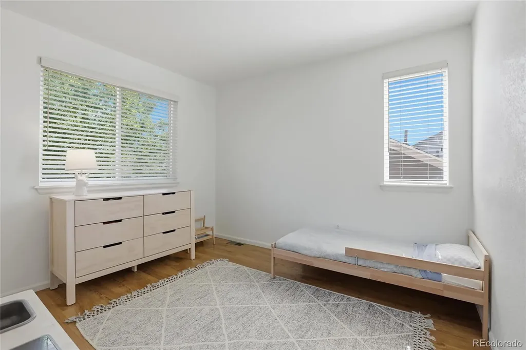 8814 S Field Court Littleton CO 80128