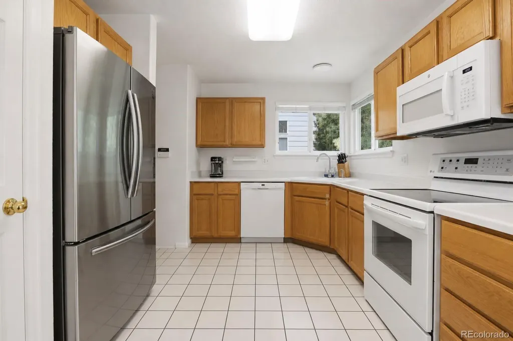 8814 S Field Court Littleton CO 80128