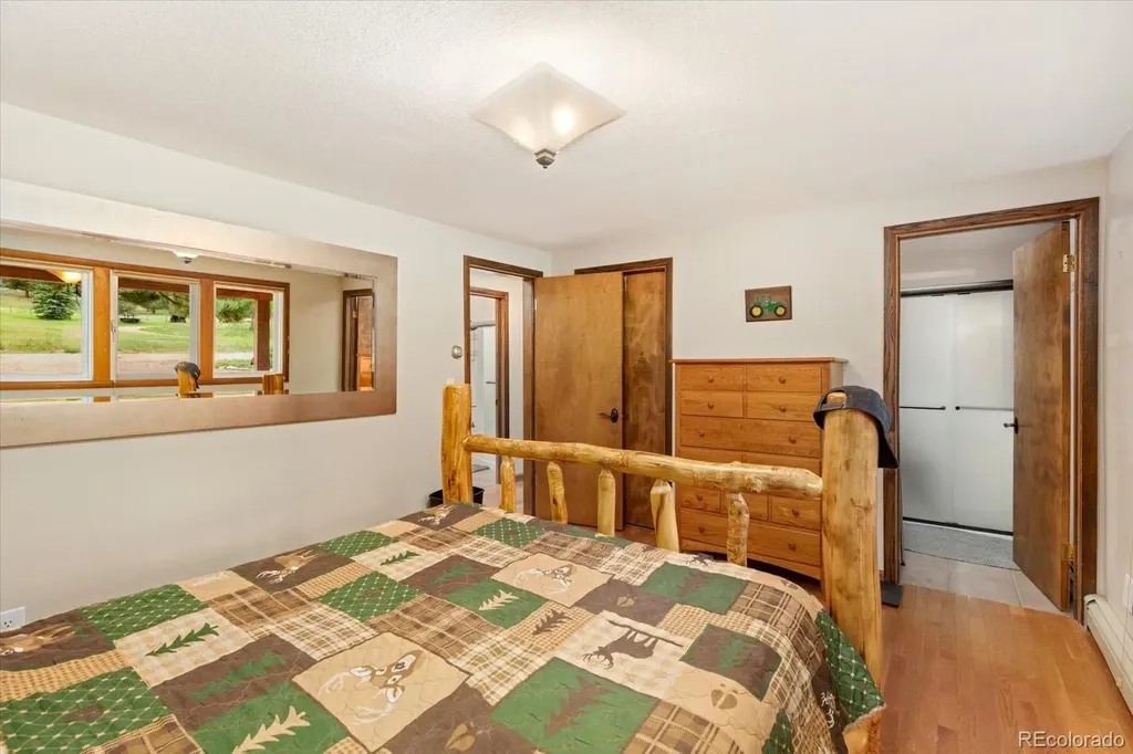 3285 County Road 47 Howard CO 81233