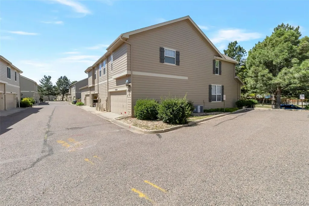 10087 Grove Court Westminster CO 80031
