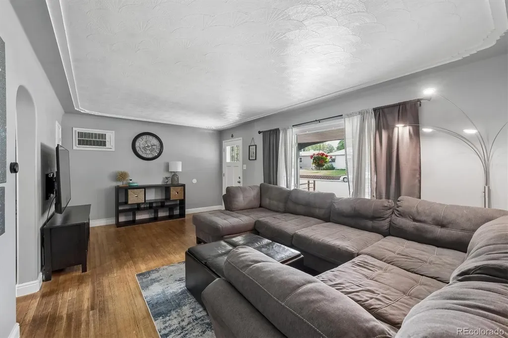 4631 S Bannock Street Englewood CO 80110