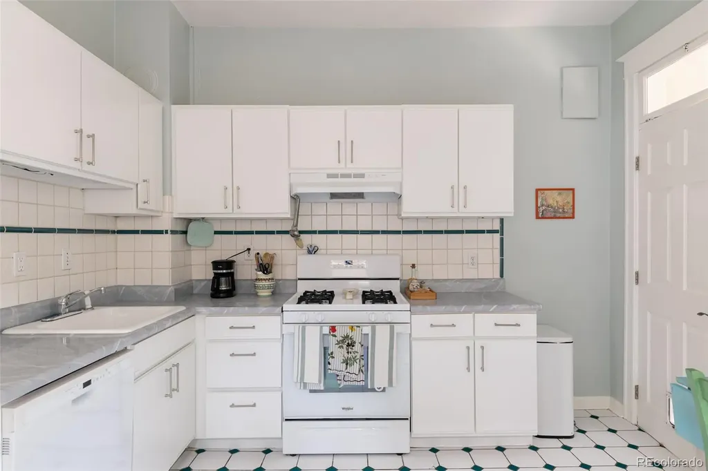 210 S Emerson Street Denver CO 80209