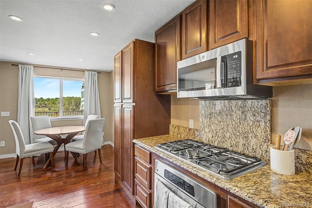 10484 Hollyhock Court Littleton CO 80129