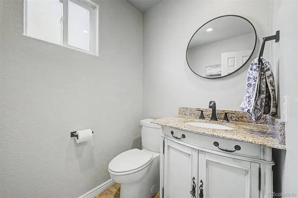 10484 Hollyhock Court Littleton CO 80129