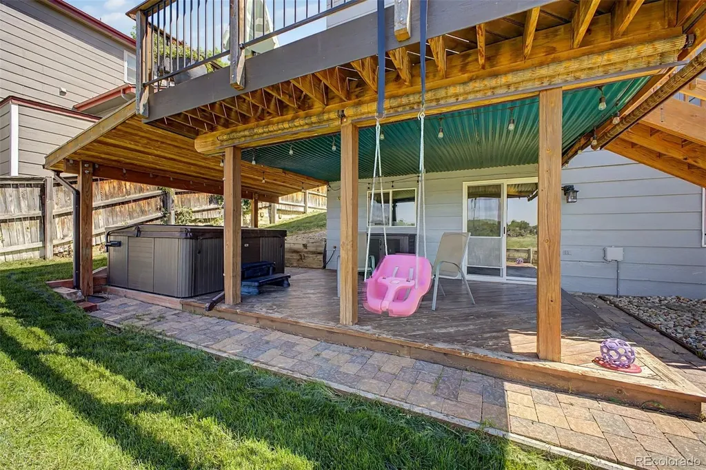 10484 Hollyhock Court Littleton CO 80129