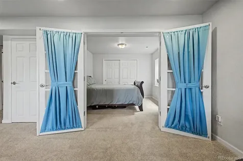 10484 Hollyhock Court Littleton CO 80129