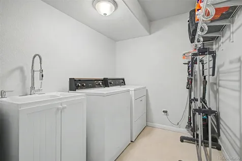 10484 Hollyhock Court Littleton CO 80129