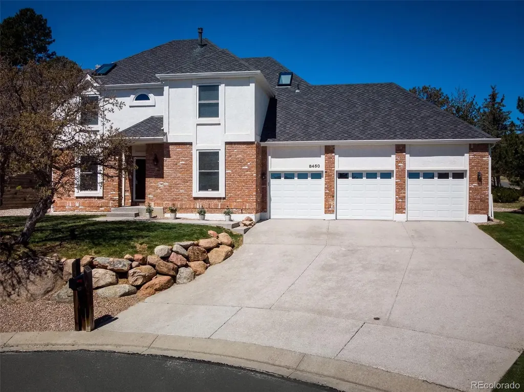 8450 Melross Court Colorado Springs CO 80919