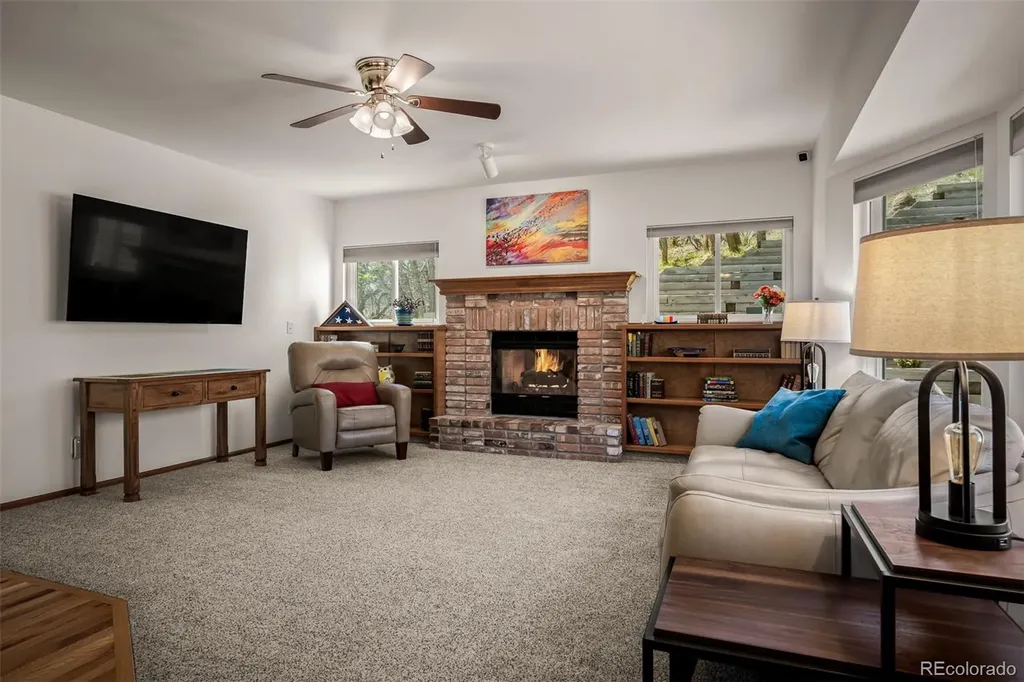 8450 Melross Court Colorado Springs CO 80919