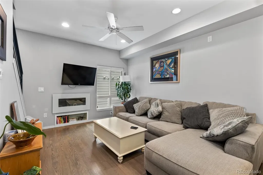 2725 W 25th Avenue Denver CO 80211