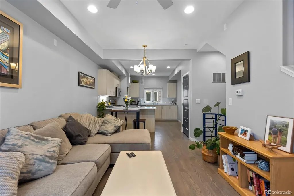 2725 W 25th Avenue Denver CO 80211
