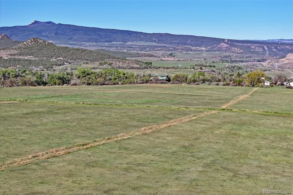 12482 54 7/10 Road Molina CO 81646