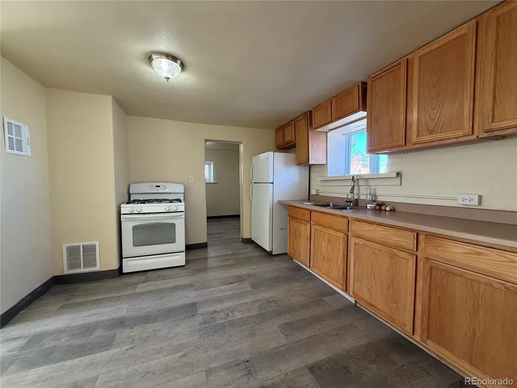 623 Ninth Street Alamosa CO 81101