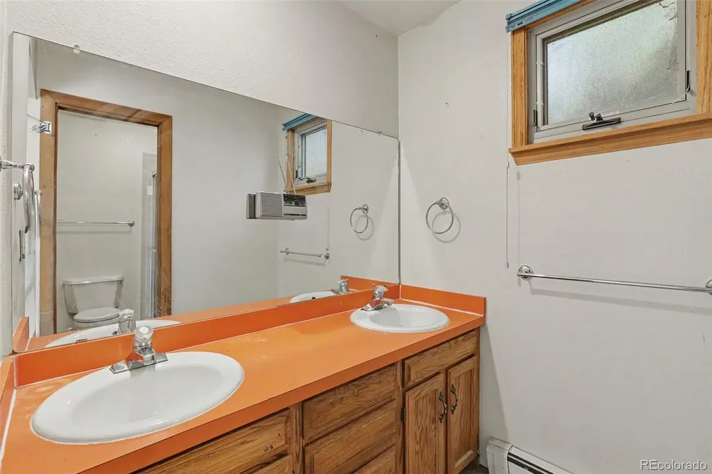 8611 W 71st Circle Arvada CO 80004