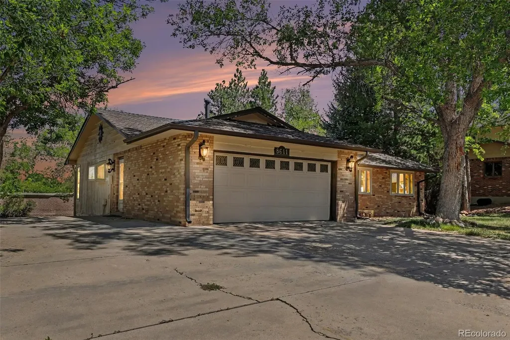 8611 W 71st Circle Arvada CO 80004