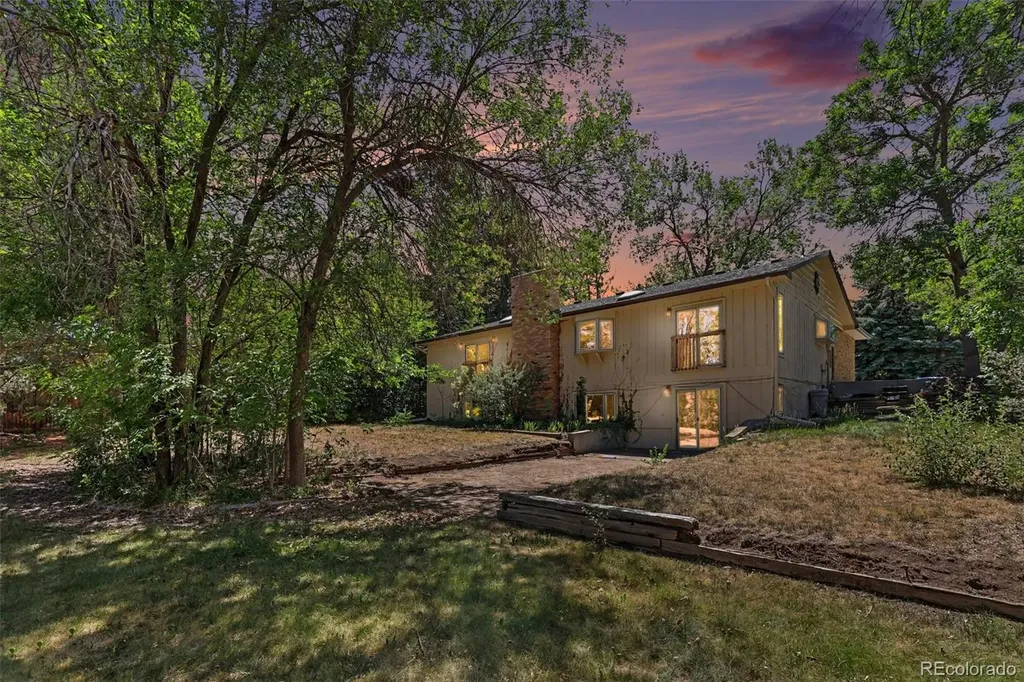 8611 W 71st Circle Arvada CO 80004