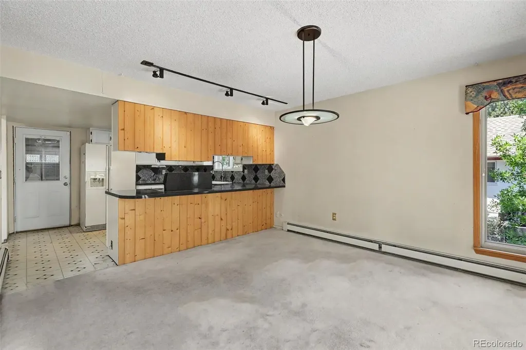 8611 W 71st Circle Arvada CO 80004
