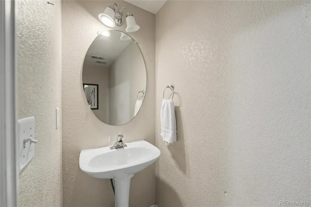 4931 E 116th Avenue Thornton CO 80233