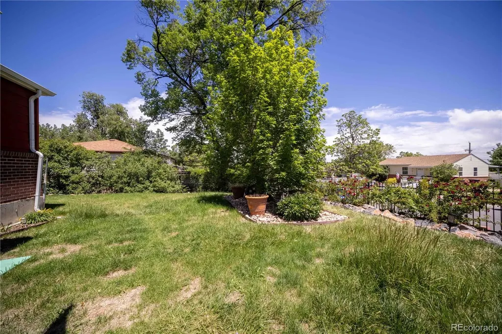 9261 Anderson Street Thornton CO 80229