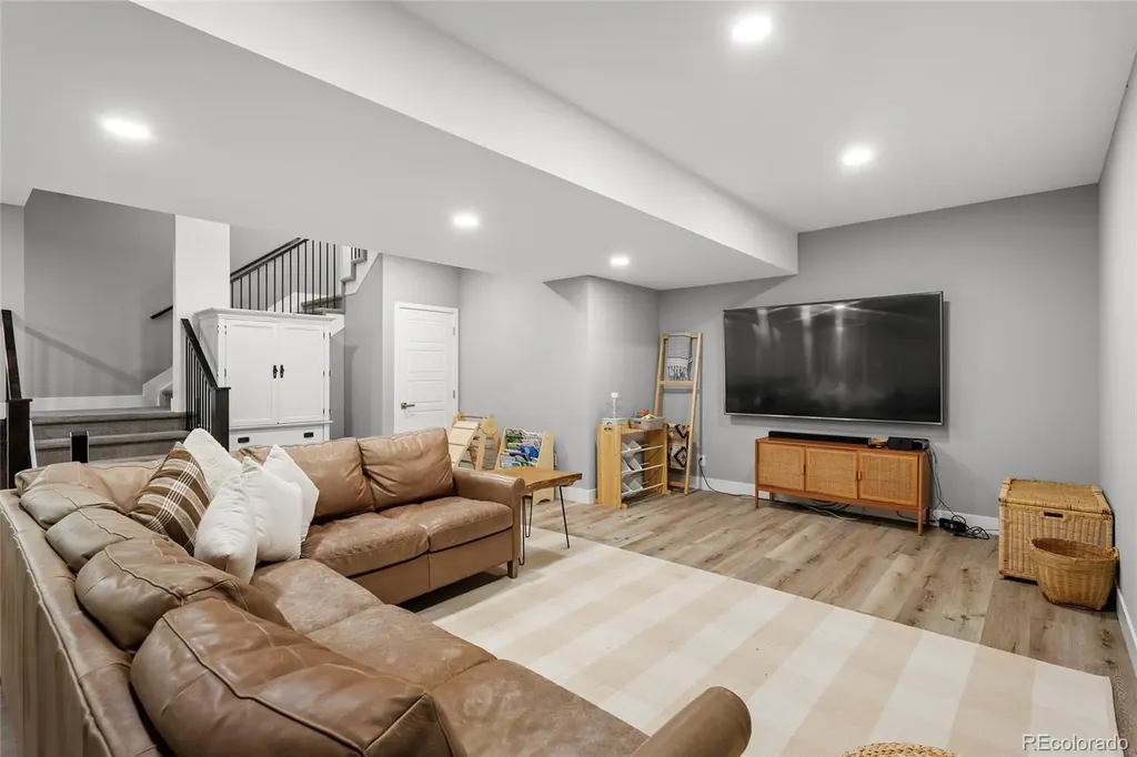 8205 E Prairie Meadow Drive Denver CO 80238