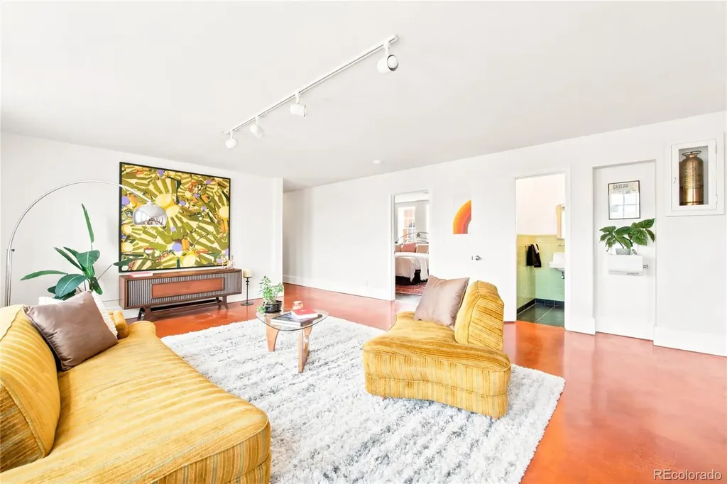 375 S Navajo Street Denver CO 80223