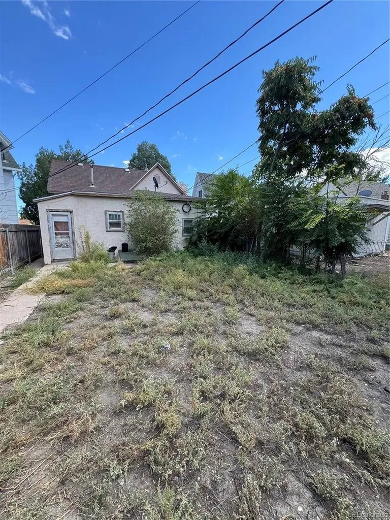 131 Saint Louis Avenue Pueblo CO 81004