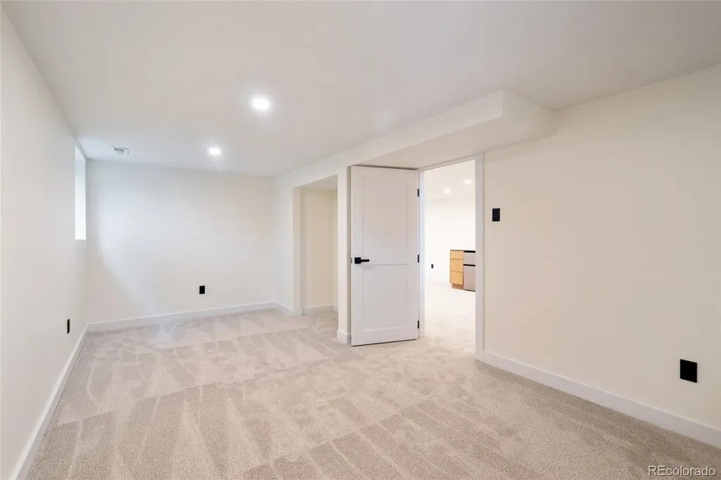 3351 N Gaylord Street Denver CO 80205