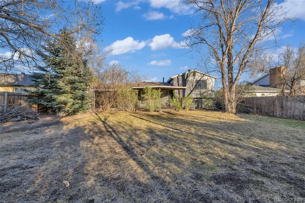9409 Brentwood Street Broomfield CO 80021