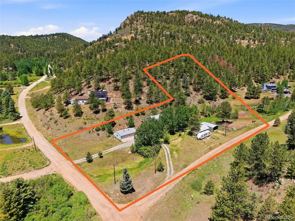 Bailey CO, 427 Brookside Drive