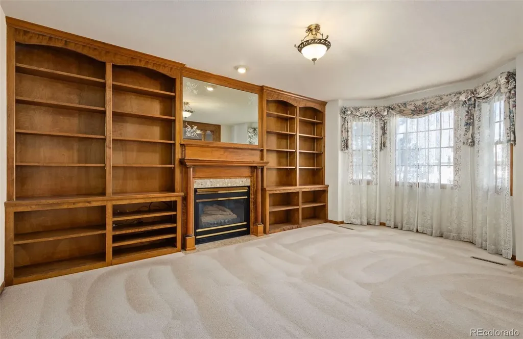 1331 Ruby Way Longmont CO 80504