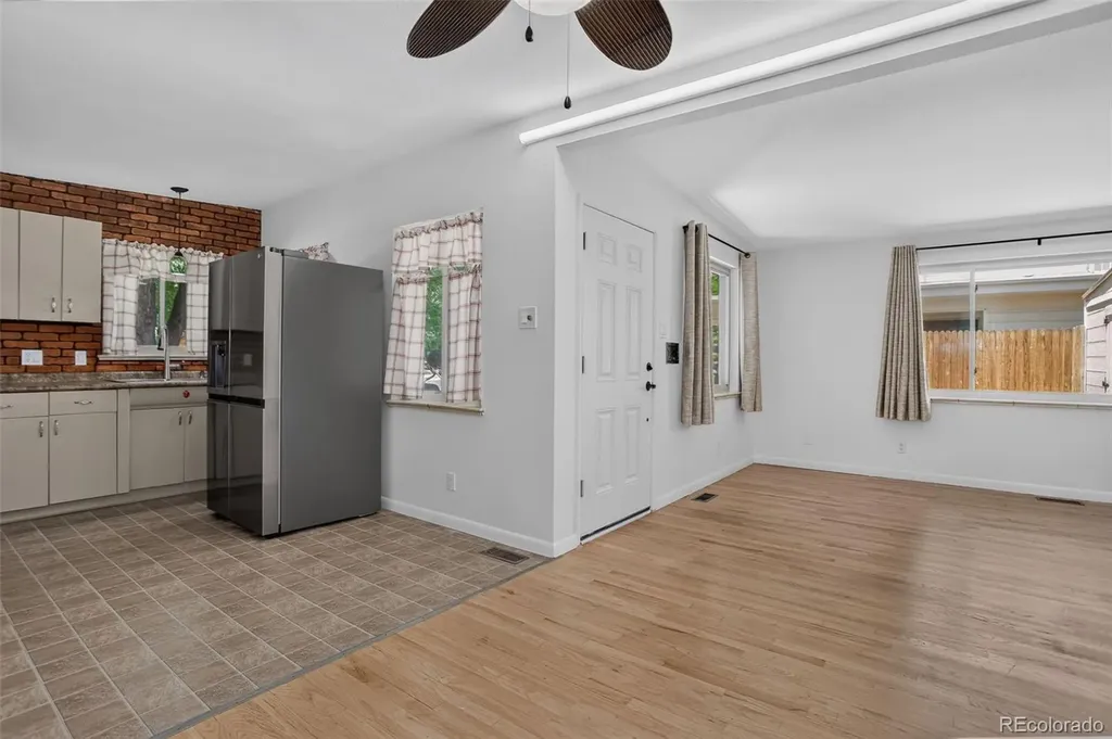 6066 Dover Street Arvada CO 80004