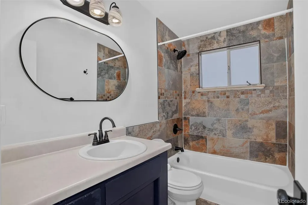 6066 Dover Street Arvada CO 80004