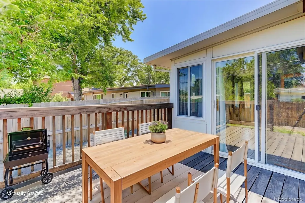 6066 Dover Street Arvada CO 80004