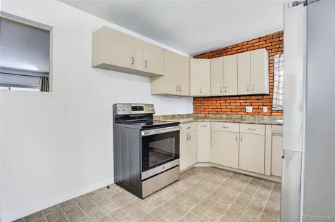 6066 Dover Street Arvada CO 80004