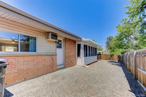 6066 Dover Street Arvada CO 80004