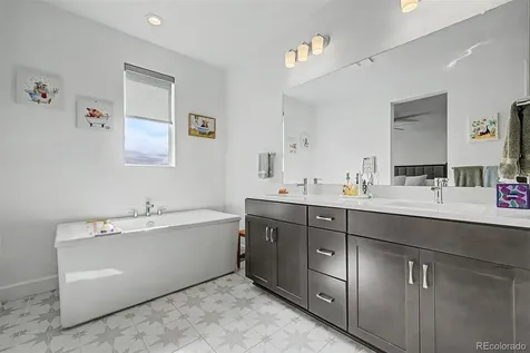 10558 Eby Circle Lone Tree CO 80124