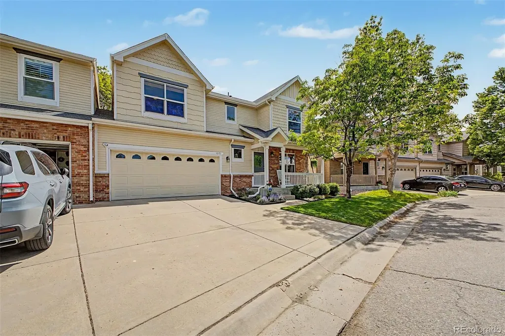 1645 S Chester Court Denver CO 80247