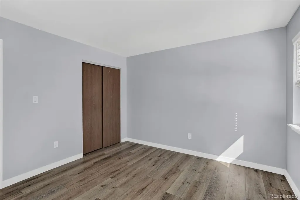 1253 S Yosemite Way Denver CO 80247