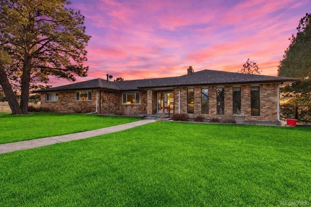 6423 Arrowhead Trail Elizabeth CO 80107