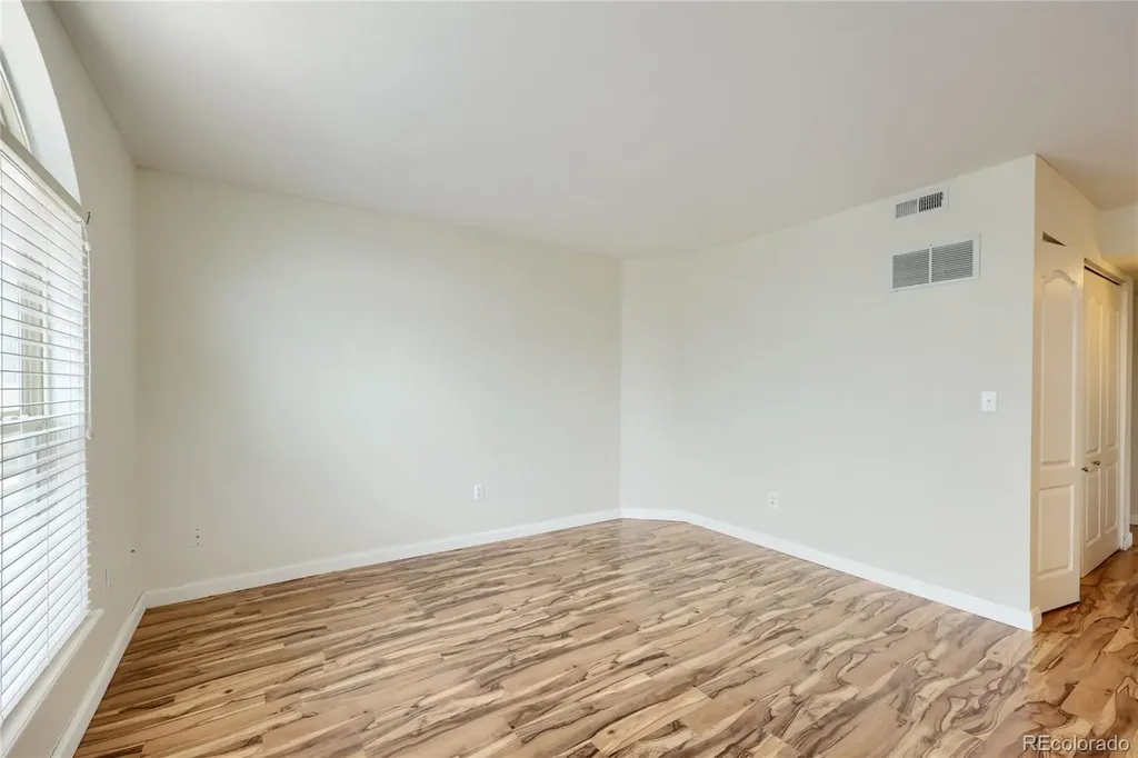 1631 S Deframe Street Lakewood CO 80228