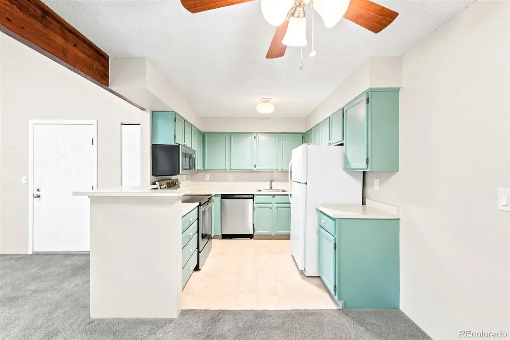 380 Zang Street Lakewood CO 80228