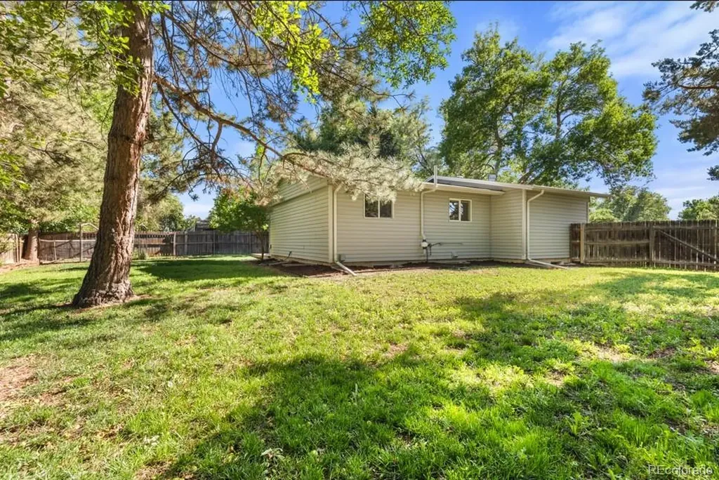900 S Pratt Parkway Longmont CO 80501