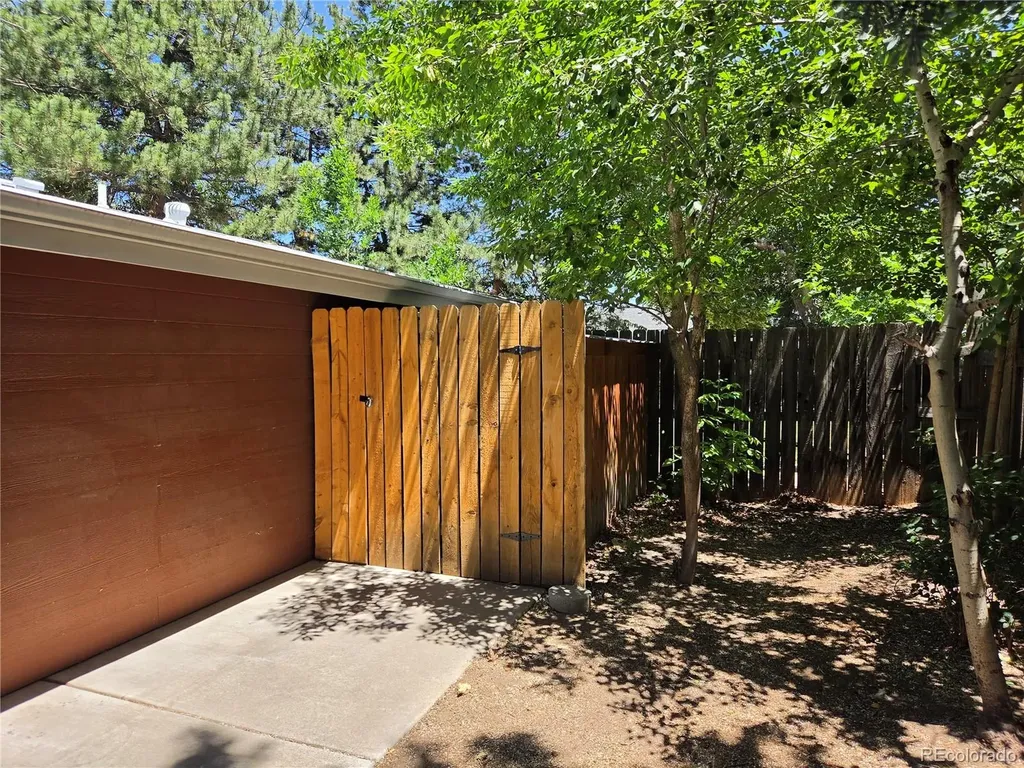 900 S Pratt Parkway Longmont CO 80501