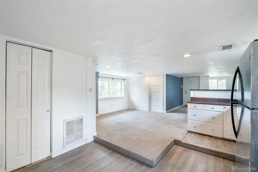 166 Newton Street Denver CO 80219