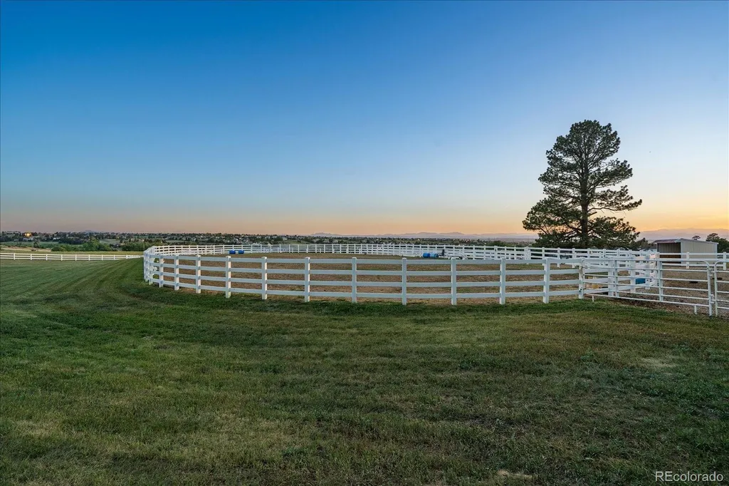 10445 Tomahawk Road Parker CO 80138