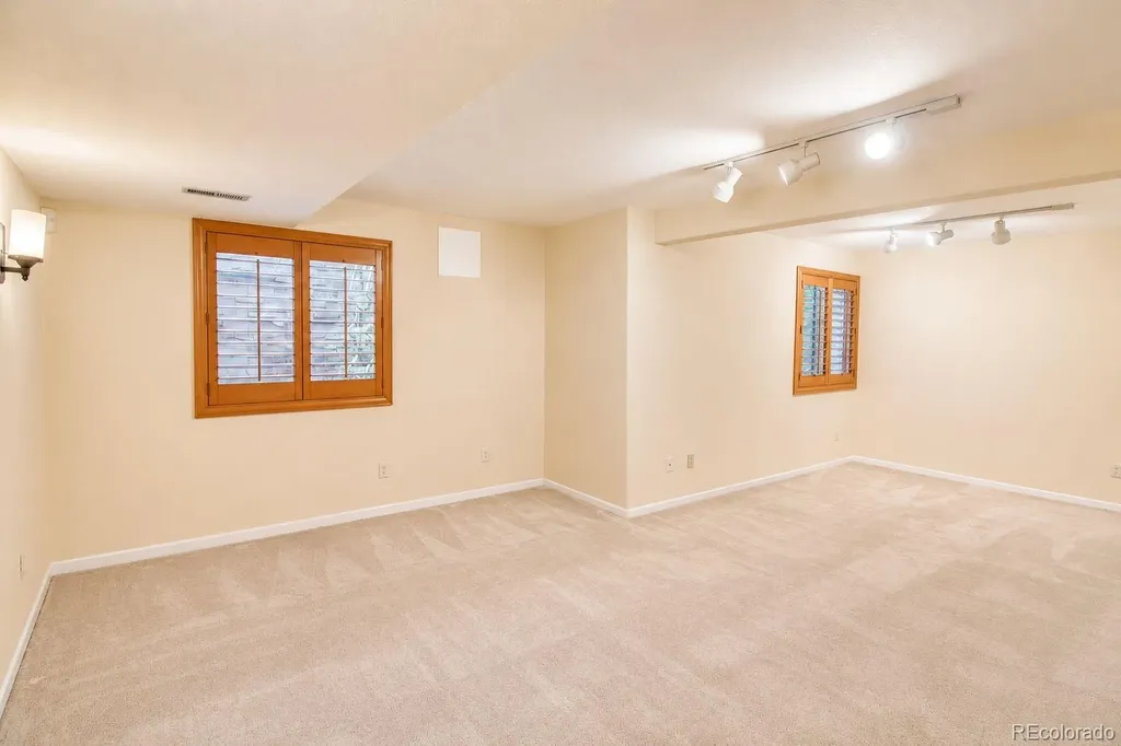 2534 Sweetwater Circle Lafayette CO 80026