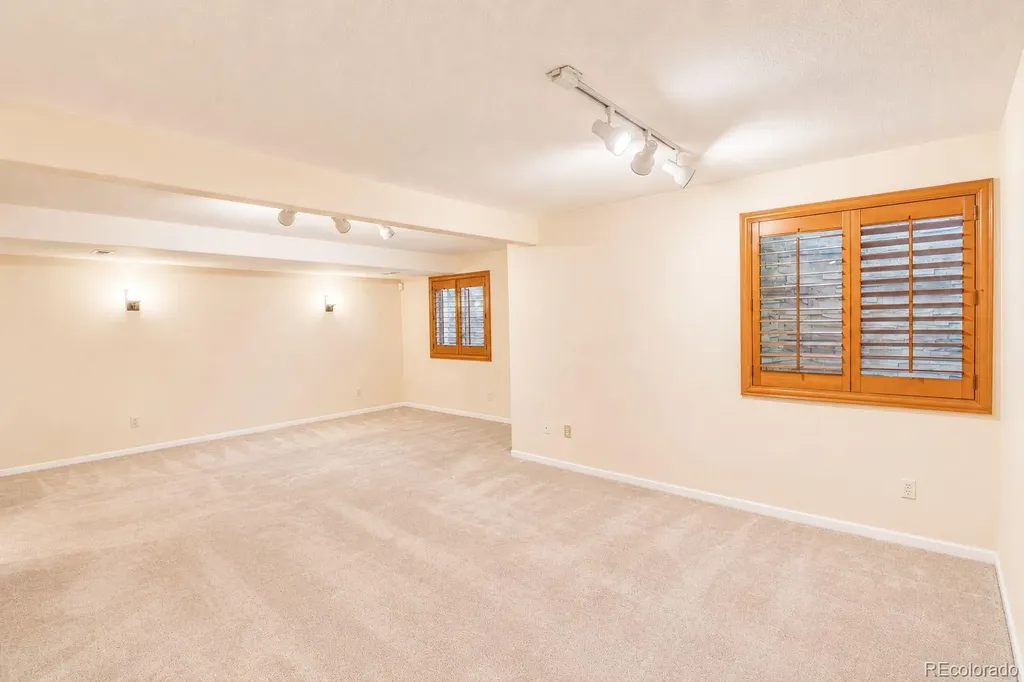2534 Sweetwater Circle Lafayette CO 80026