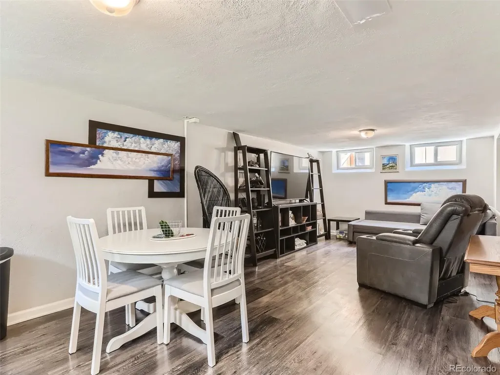 2770 W 40th Avenue Denver CO 80211
