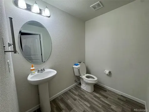 894 Petra Heights Colorado Springs CO 80916