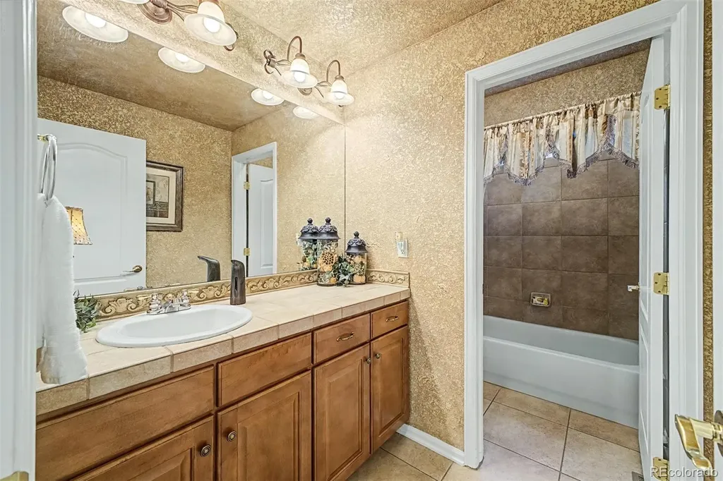 23589 E Ottawa Place Aurora CO 80016